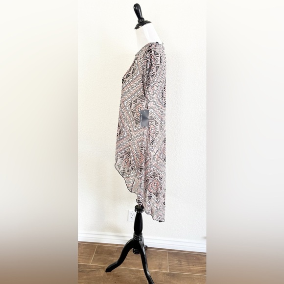 Chic Geometric Print Tunic Top - Picture 11 of 11